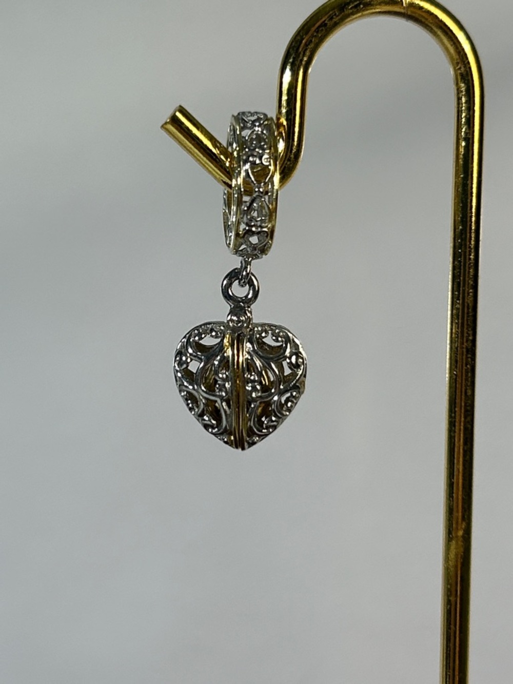 NWOT Gems En Vogue Palladium 18k Accent Openable Heart Charm